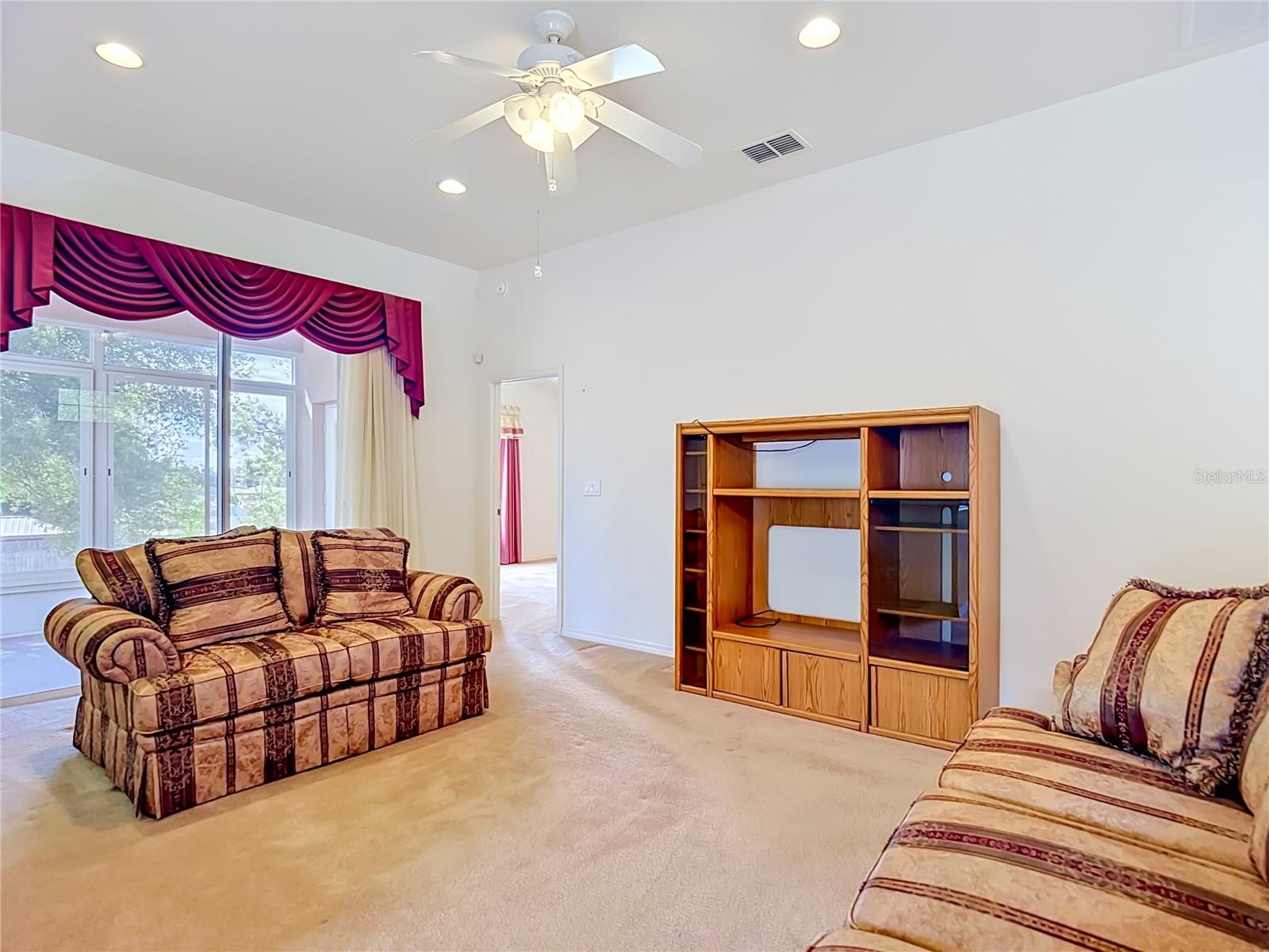 1440 BOLGER AVE, SPRING HILL, FL, 34609