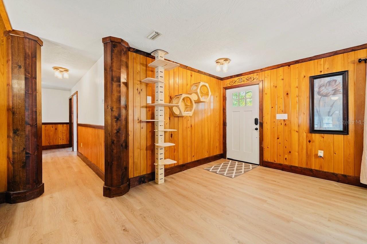 10245 E TRAILS END RD, FLORAL CITY, FL, 34436