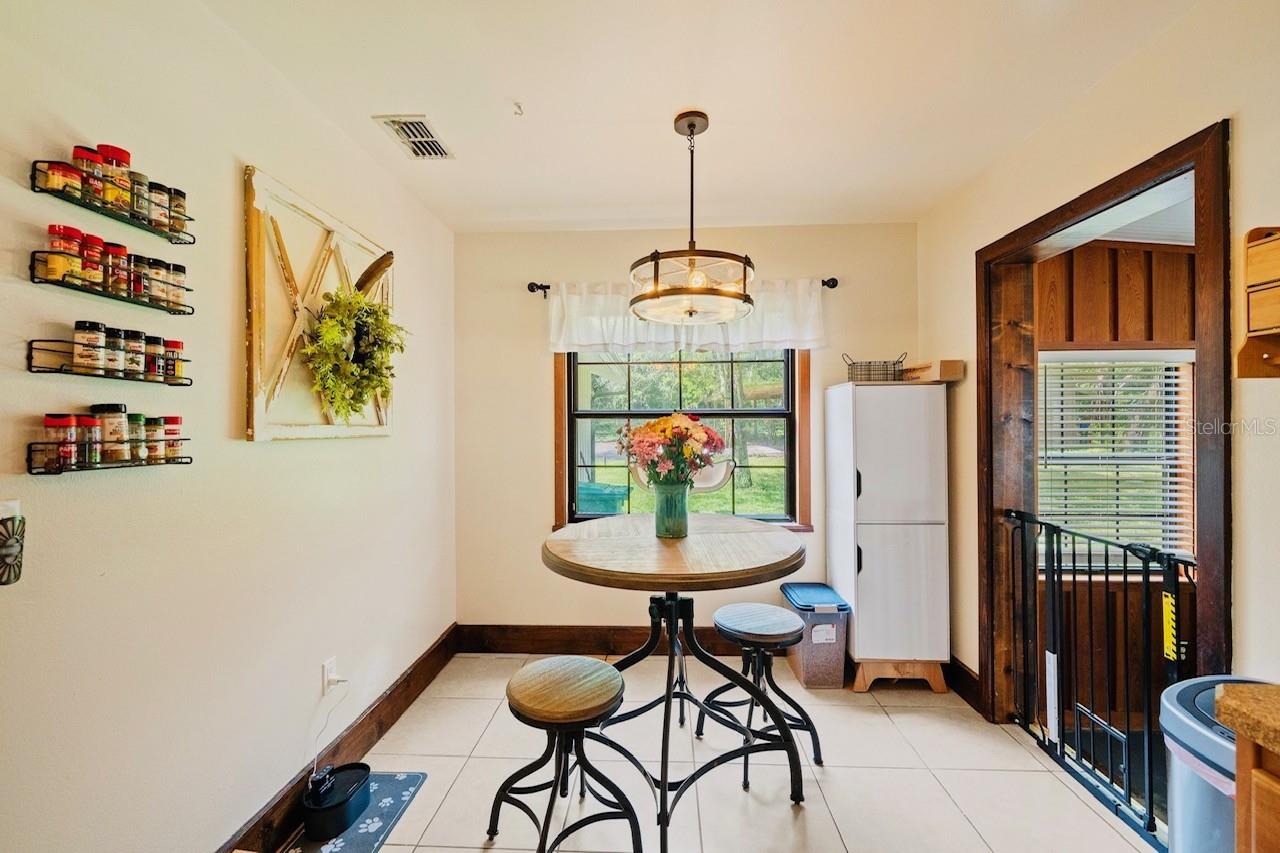 10245 E TRAILS END RD, FLORAL CITY, FL, 34436