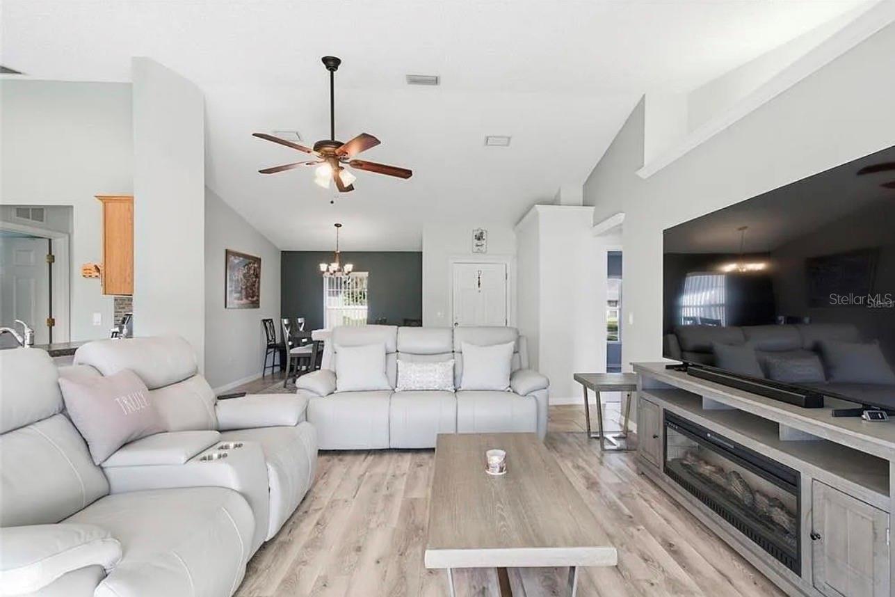 24 RADCLIFFE DR, PALM COAST, FL, 32164