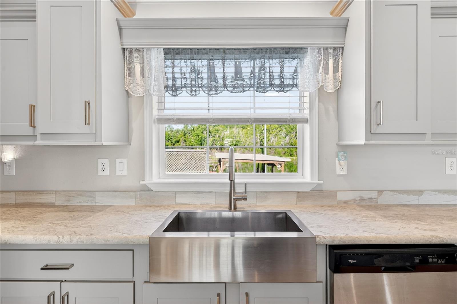 31609 TERRACE DR, TAVARES, FL, 32778