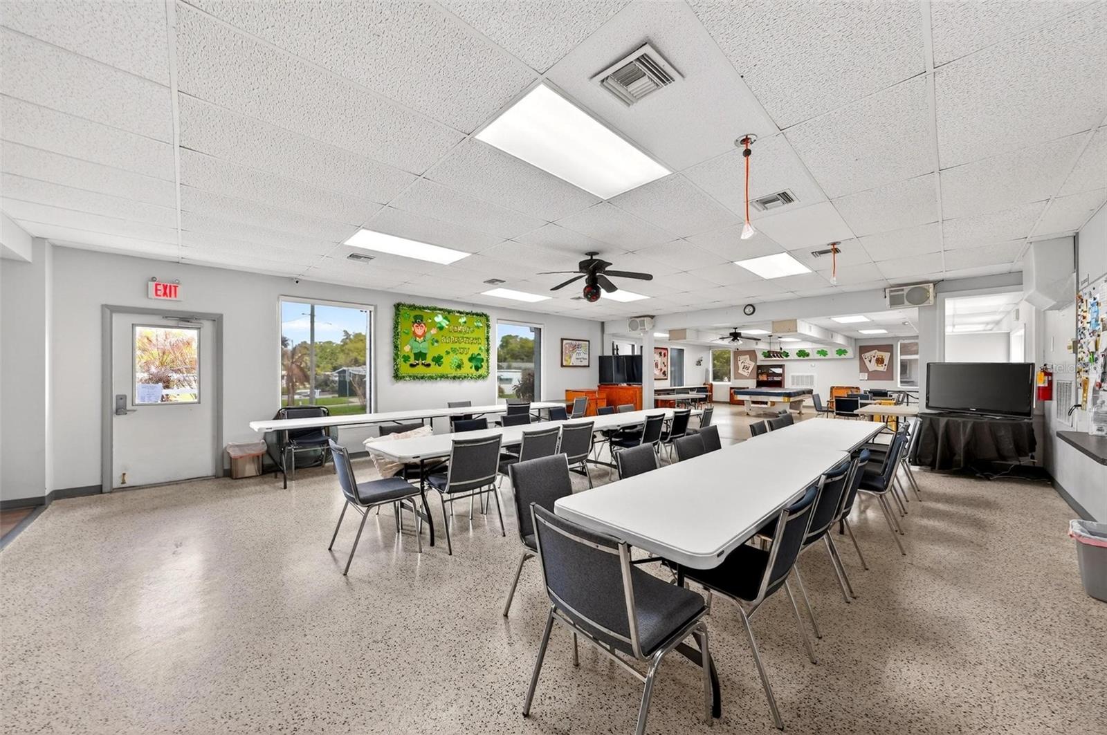 31609 TERRACE DR, TAVARES, FL, 32778