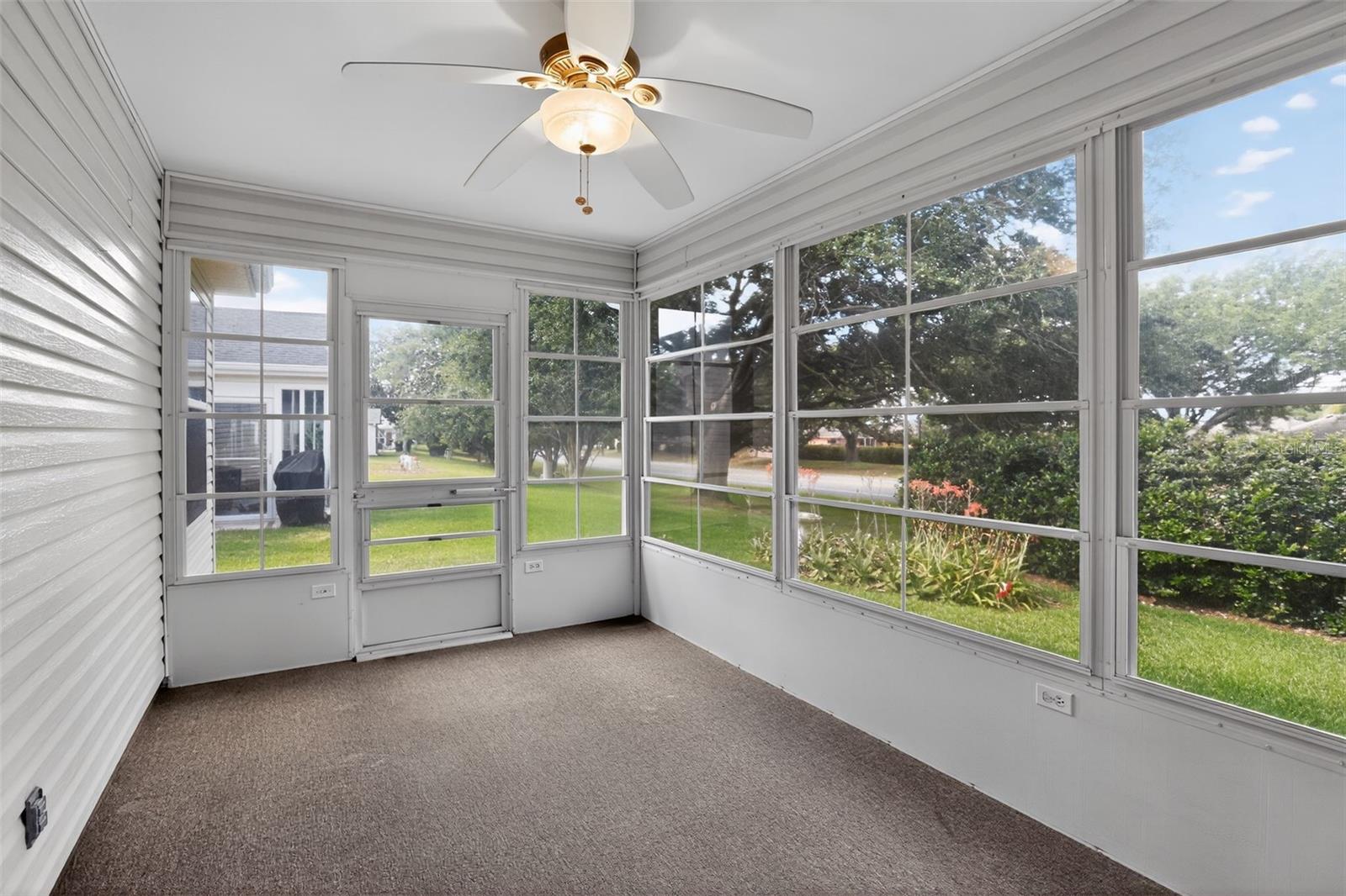 728 RIVERA RD, LADY LAKE, FL, 32159