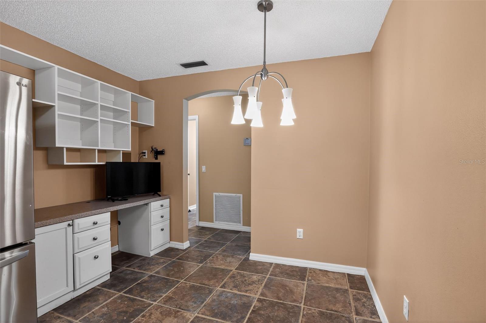 728 RIVERA RD, LADY LAKE, FL, 32159