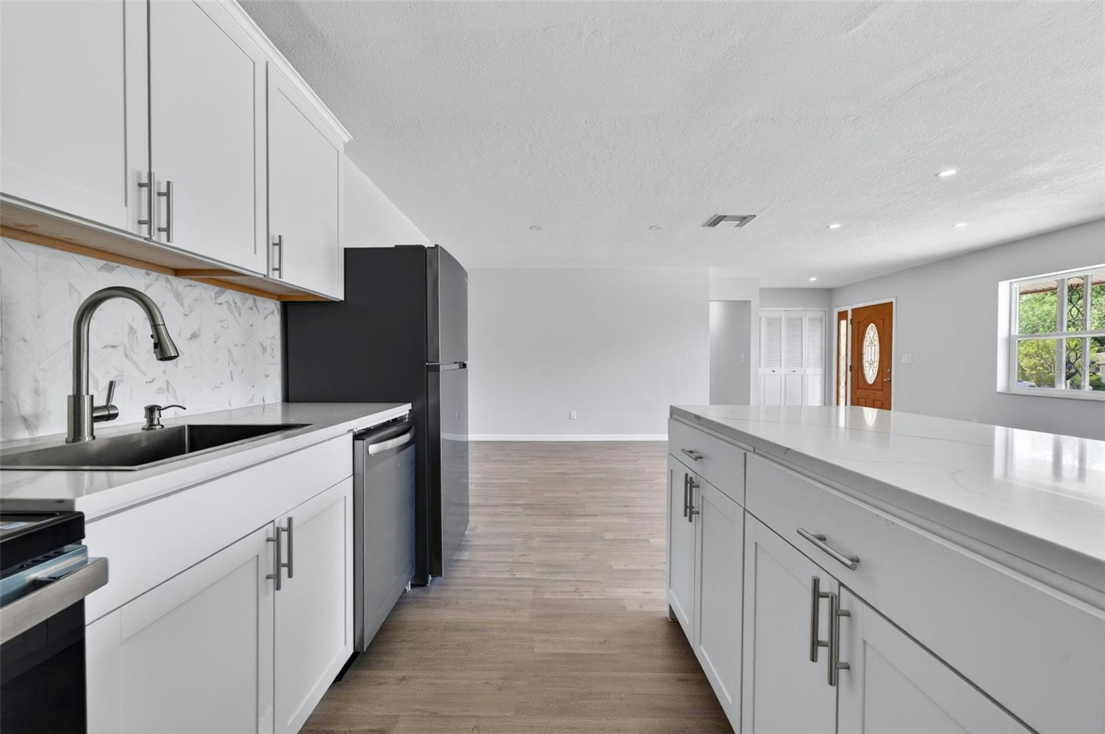 2272 KENT RD, DELTONA, FL, 32738