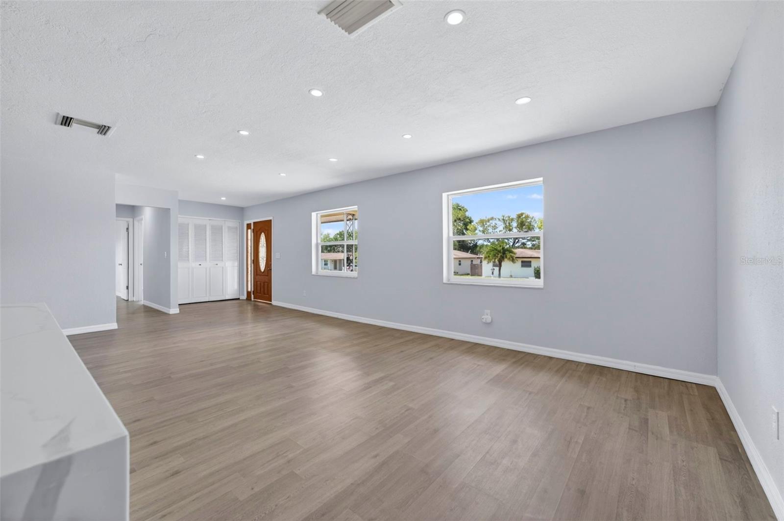 2272 KENT RD, DELTONA, FL, 32738