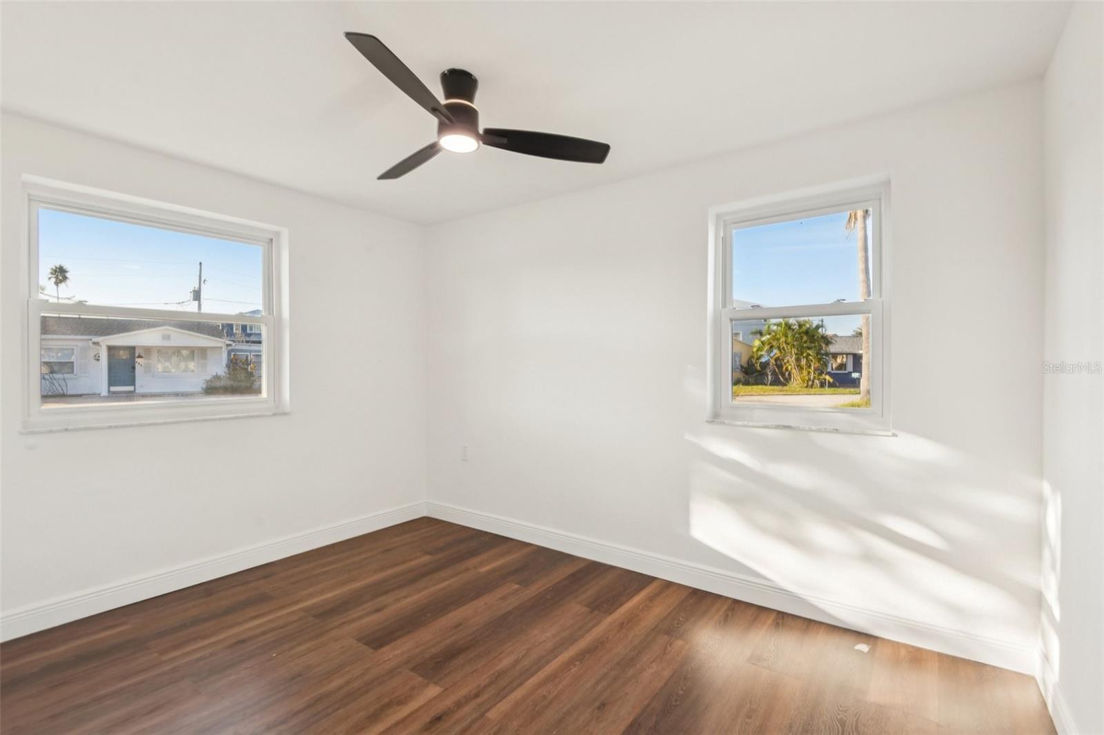 410 VIRGINIA AVE, MADEIRA BEACH, FL, 33708