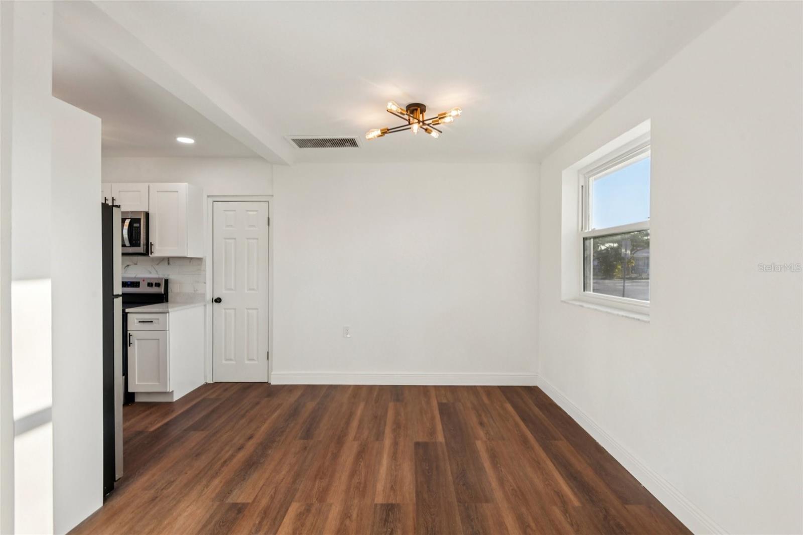 410 VIRGINIA AVE, MADEIRA BEACH, FL, 33708