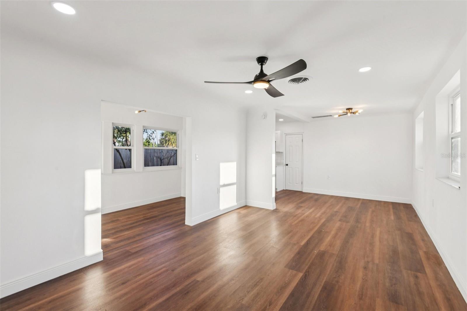 410 VIRGINIA AVE, MADEIRA BEACH, FL, 33708