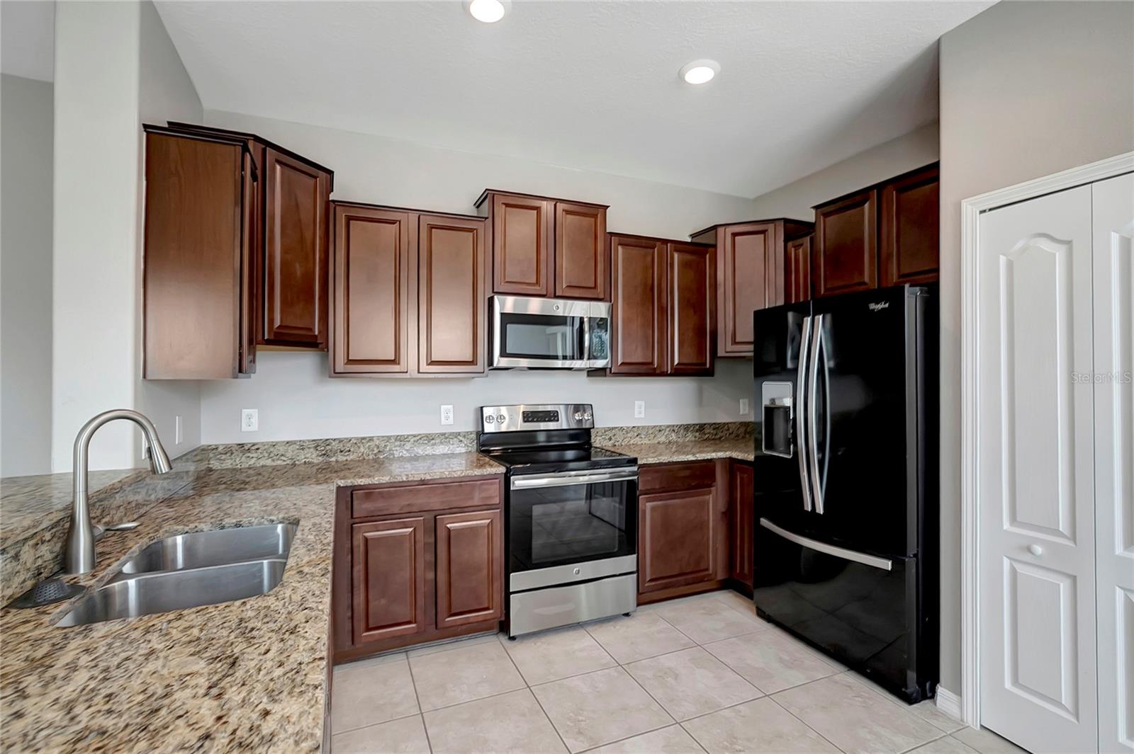 2227 GOLDEN FALCON DR, RUSKIN, FL, 33570