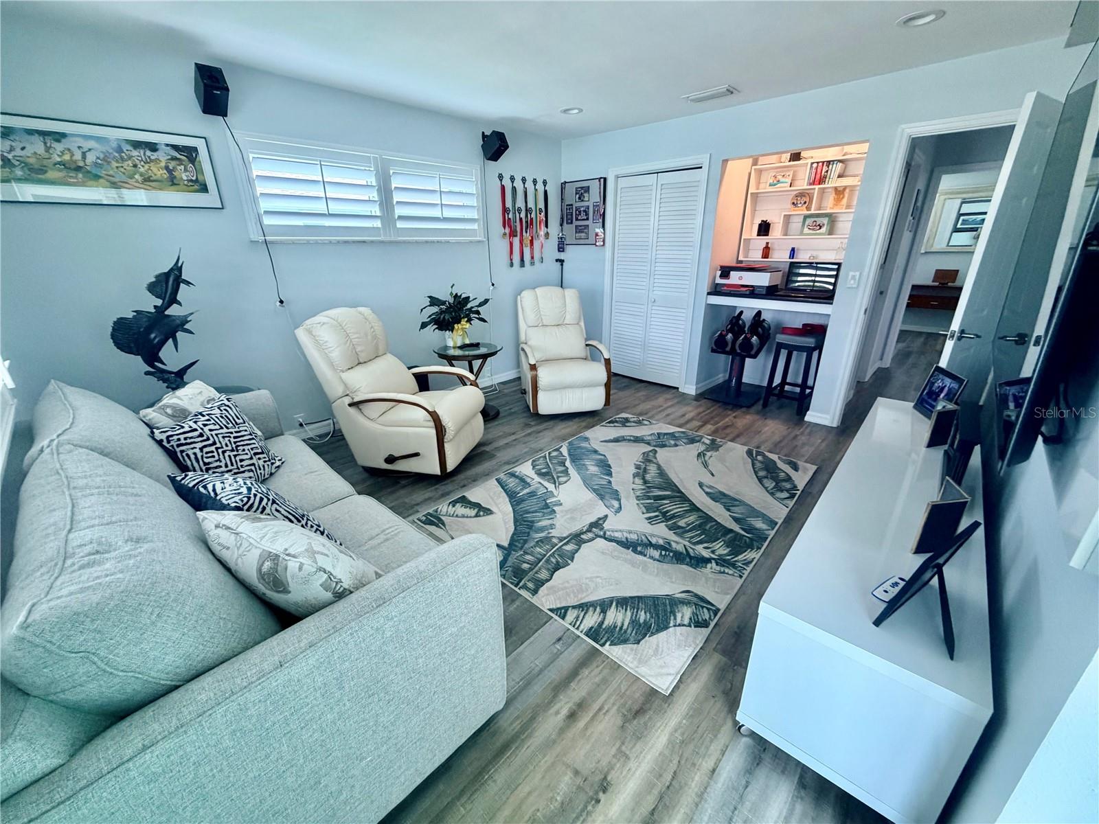 3708 ROYAL PALM DR, BRADENTON, FL, 34210