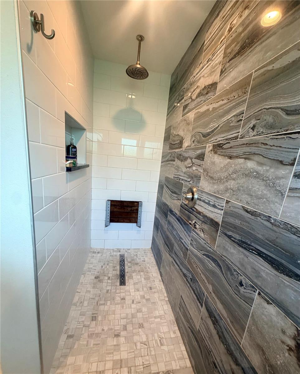 3708 ROYAL PALM DR, BRADENTON, FL, 34210