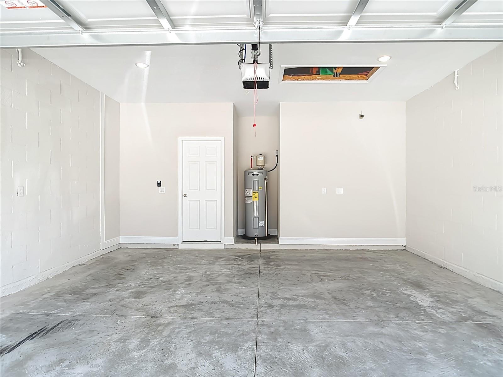 2843 S CHAMBERLAIN BLVD, NORTH PORT, FL, 34286