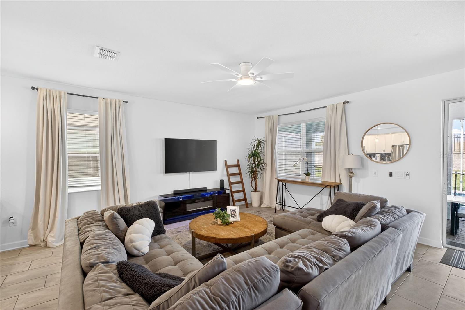 9102 SOMMERSET HILLS DR, DAVENPORT, FL, 33896