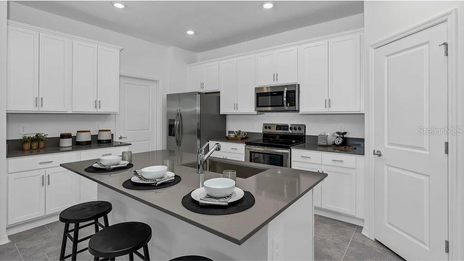 639 TERRAPIN DR, DEBARY, FL, 32713