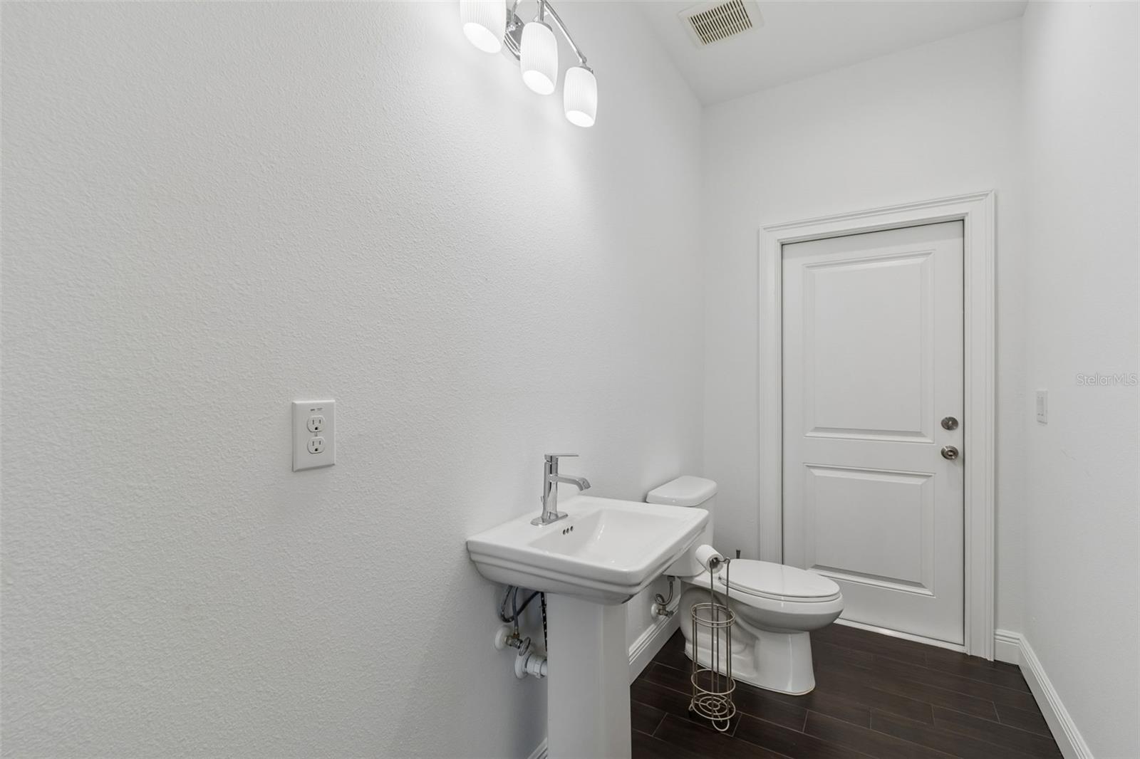 5803 N FREMONT AVE, TAMPA, FL, 33603