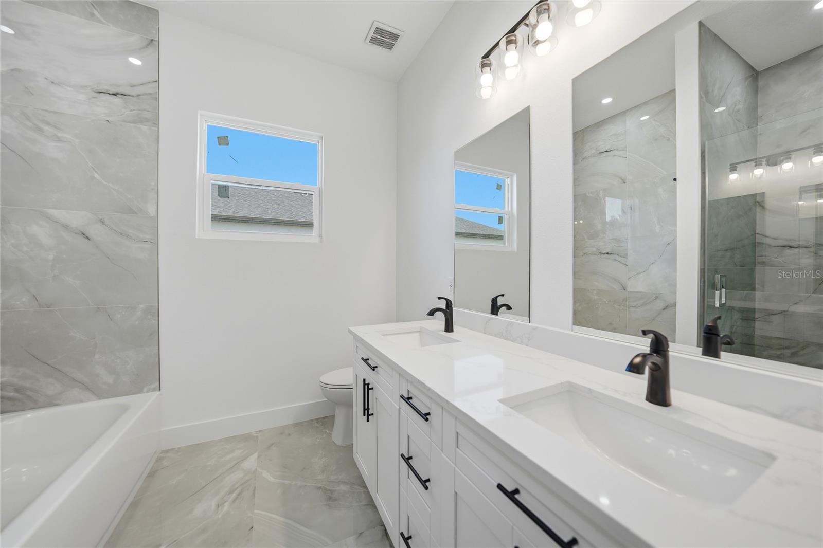 336 SAN AMBROSIO ST, PUNTA GORDA, FL, 33983