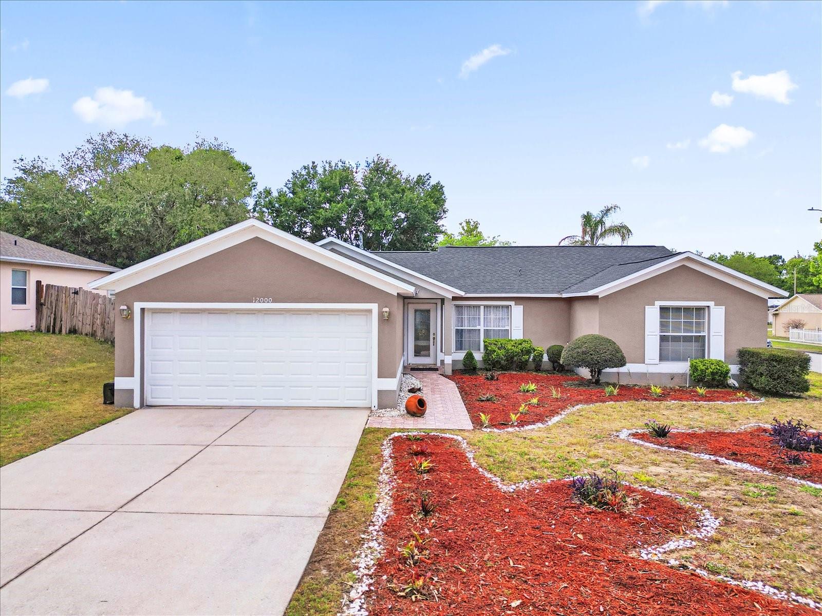 12000 WOODGLEN CIR, CLERMONT, FL, 34711