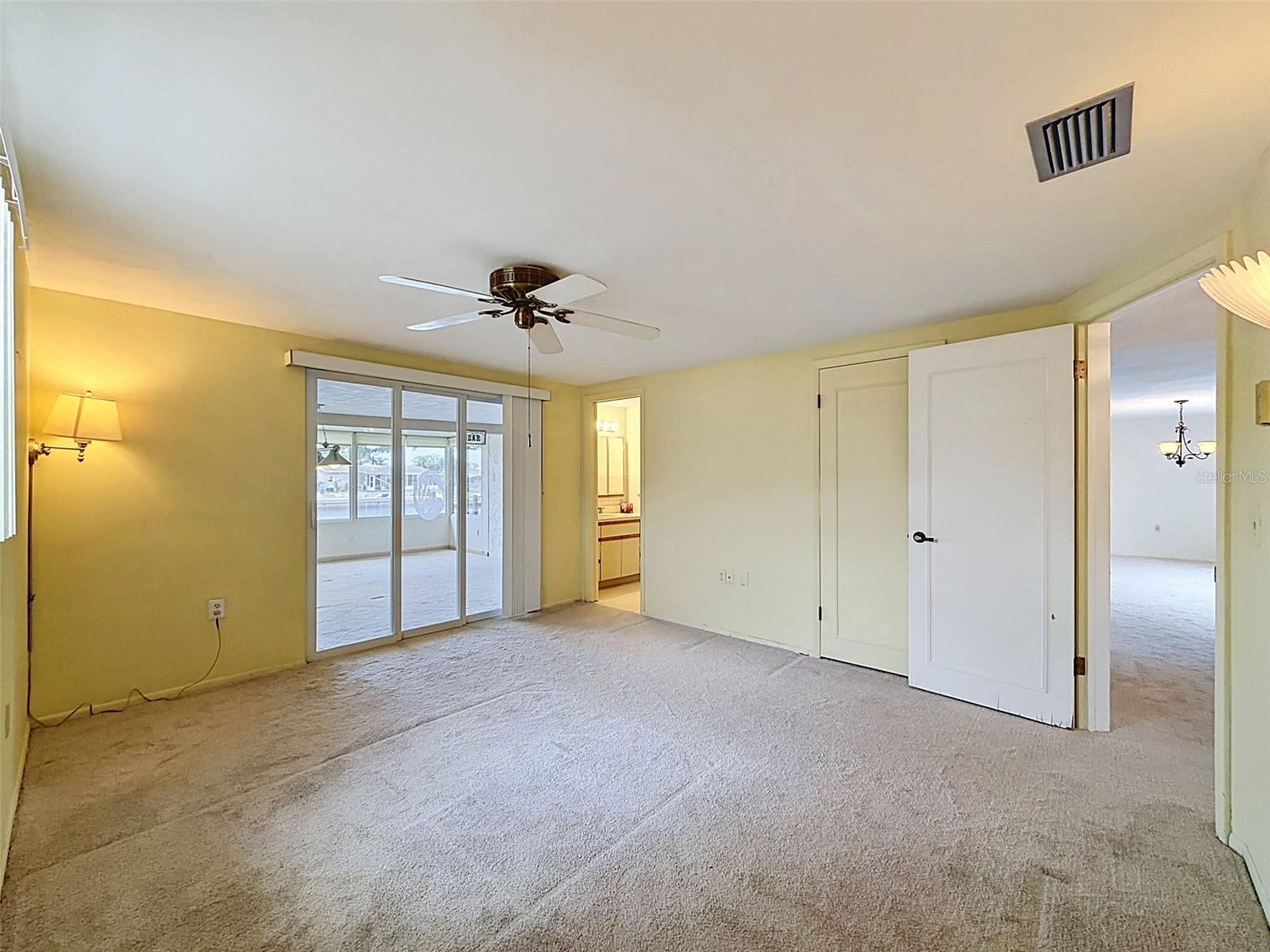 12813 3RD ISLE, HUDSON, FL, 34667