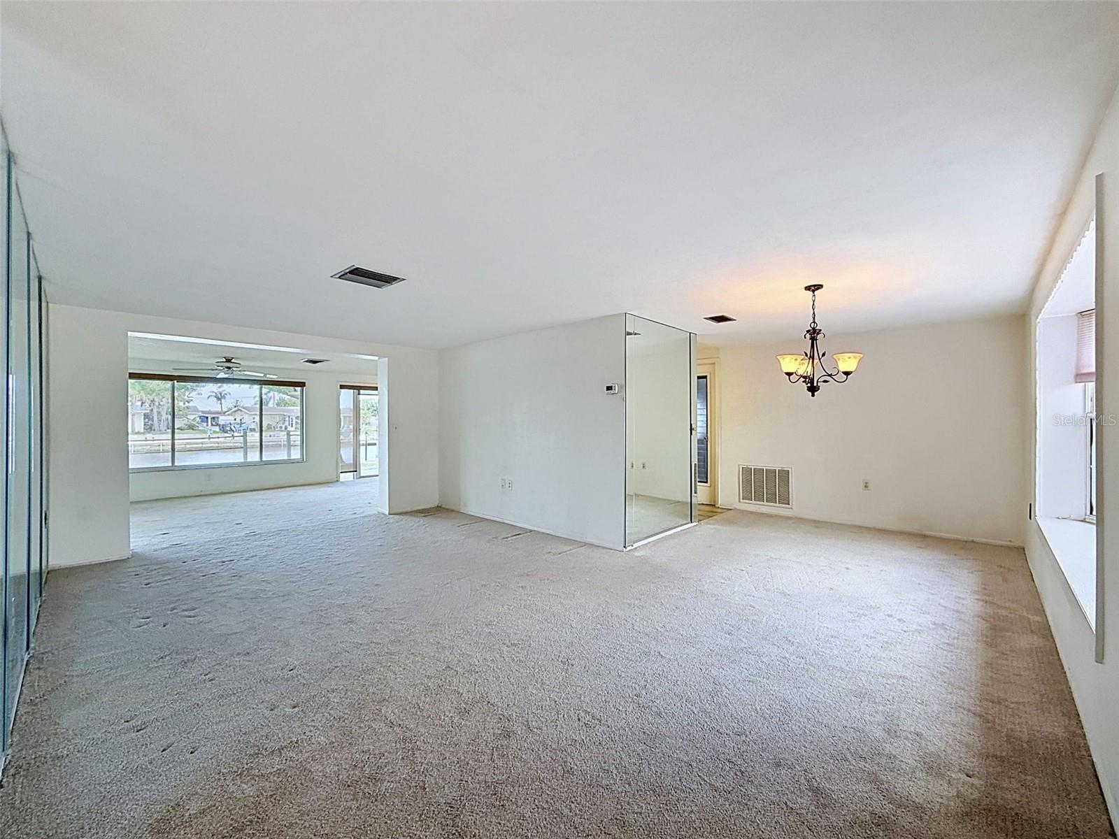 12813 3RD ISLE, HUDSON, FL, 34667