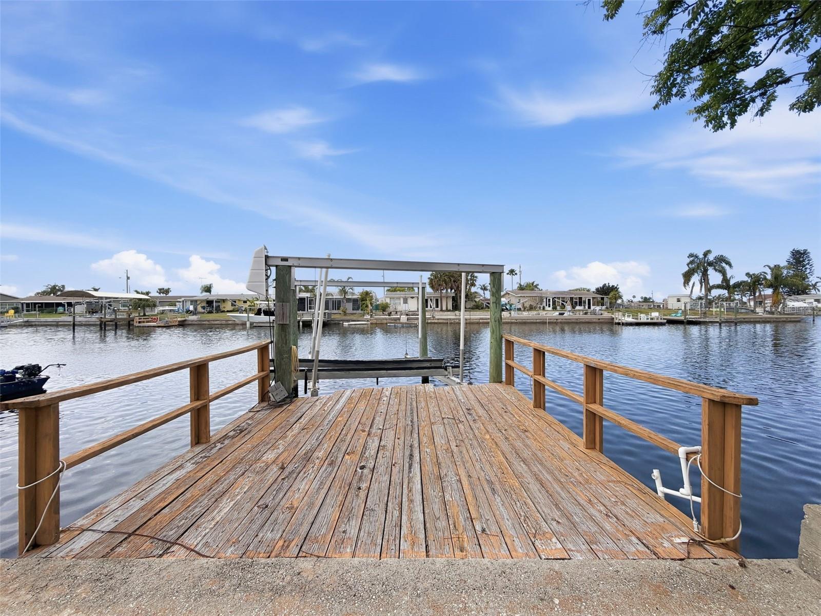 12813 3RD ISLE, HUDSON, FL, 34667