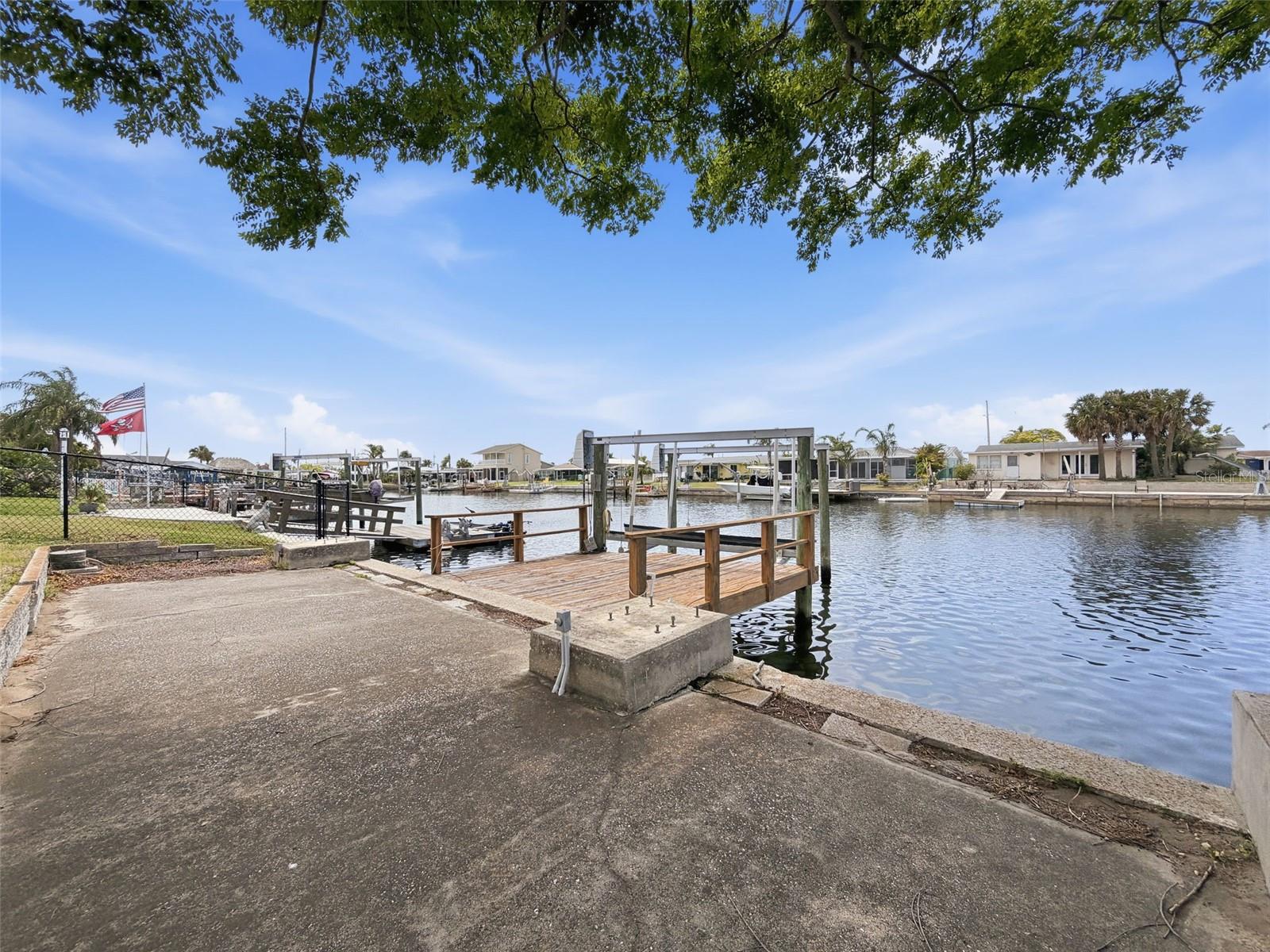 12813 3RD ISLE, HUDSON, FL, 34667