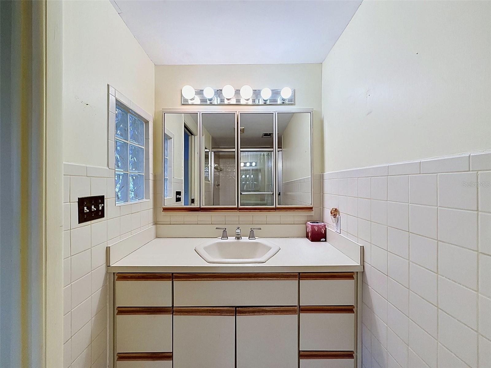 12813 3RD ISLE, HUDSON, FL, 34667