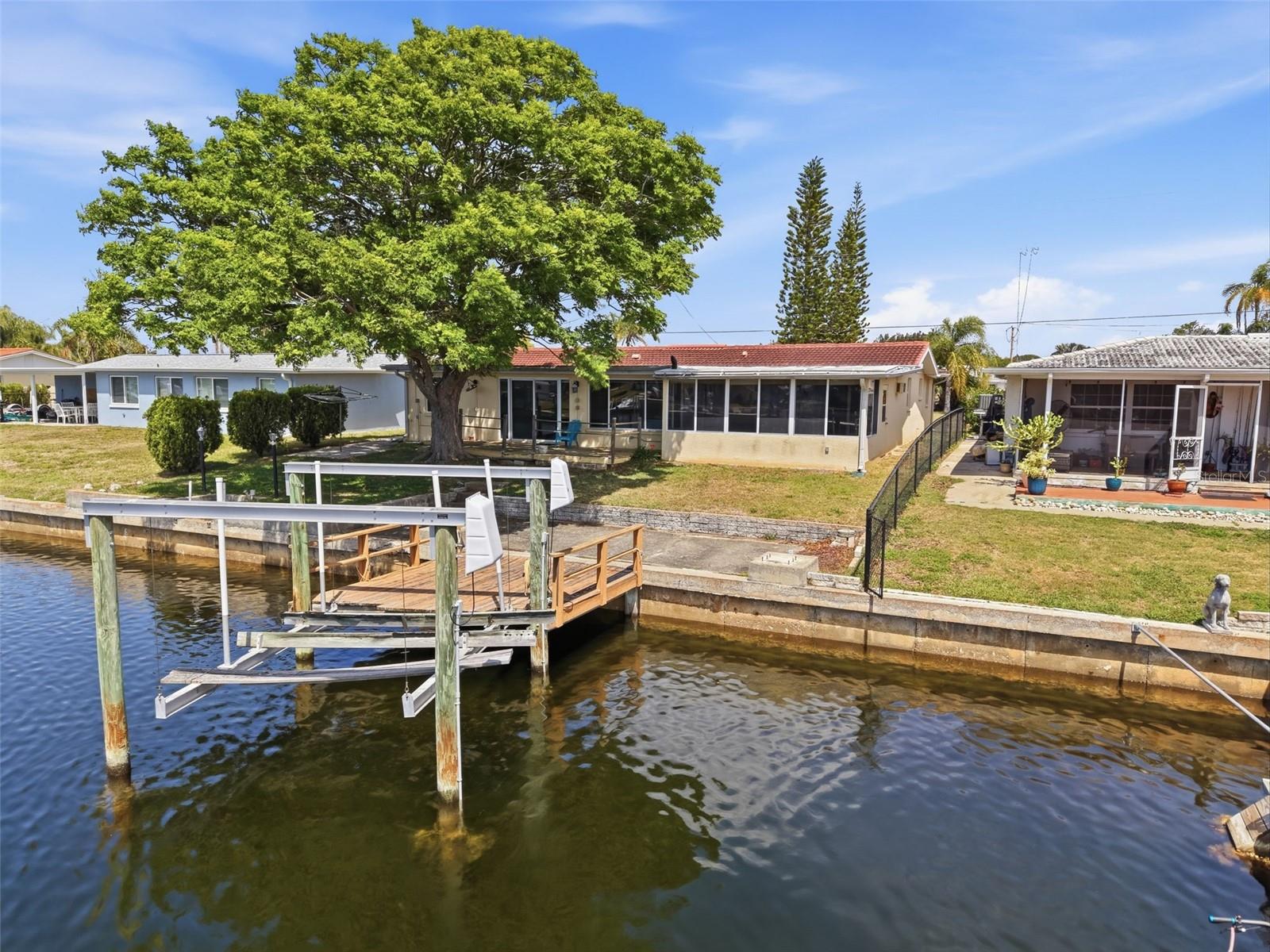 12813 3RD ISLE, HUDSON, FL, 34667