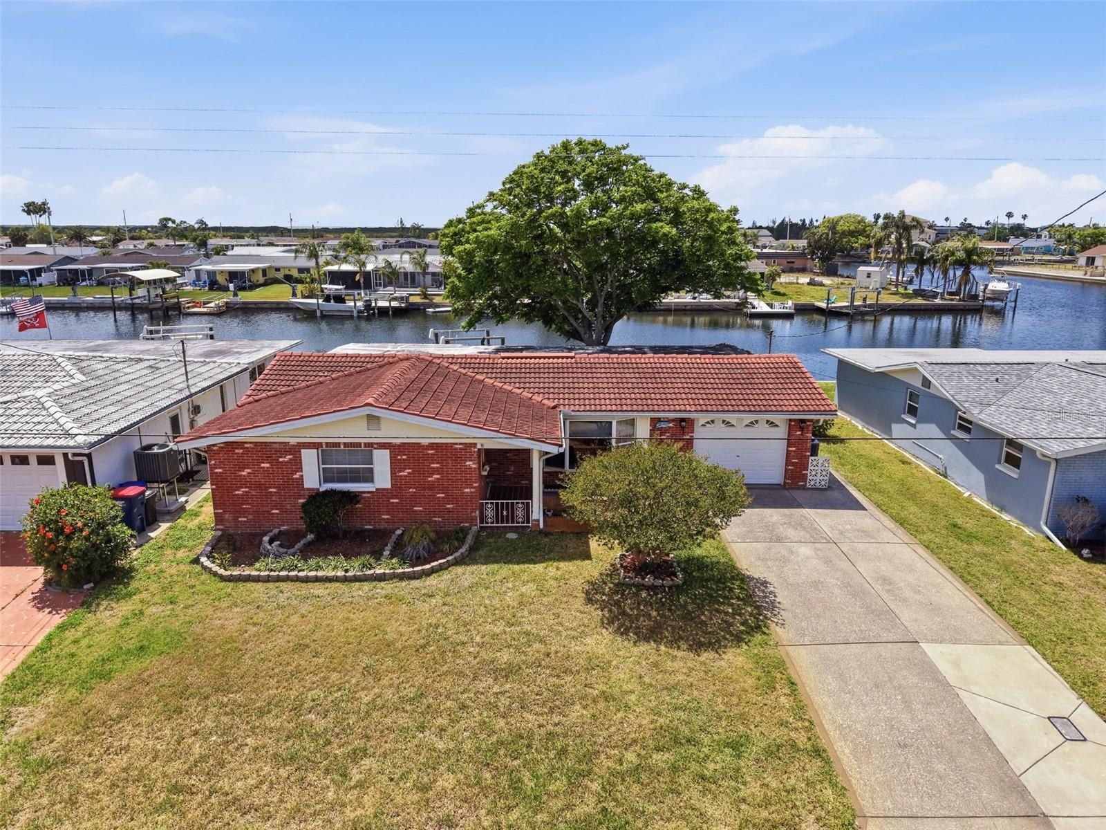 12813 3RD ISLE, HUDSON, FL, 34667