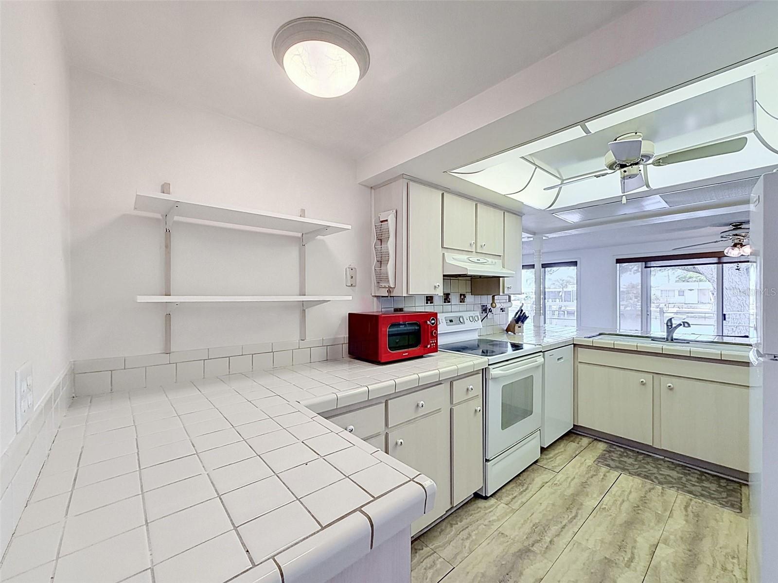 12813 3RD ISLE, HUDSON, FL, 34667