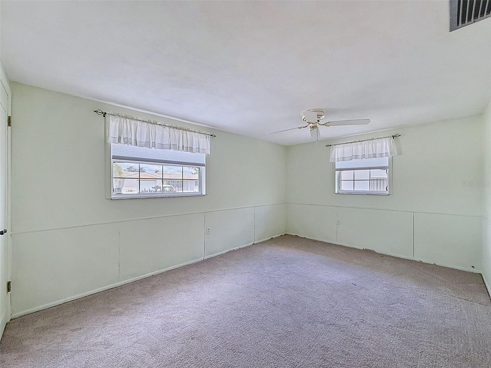 12813 3RD ISLE, HUDSON, FL, 34667