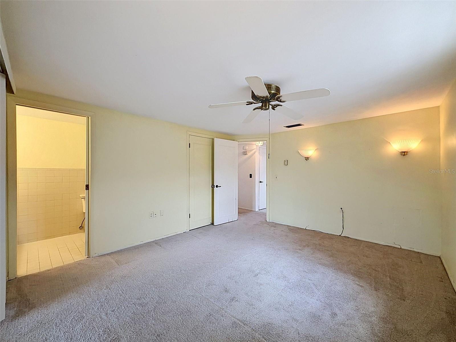 12813 3RD ISLE, HUDSON, FL, 34667