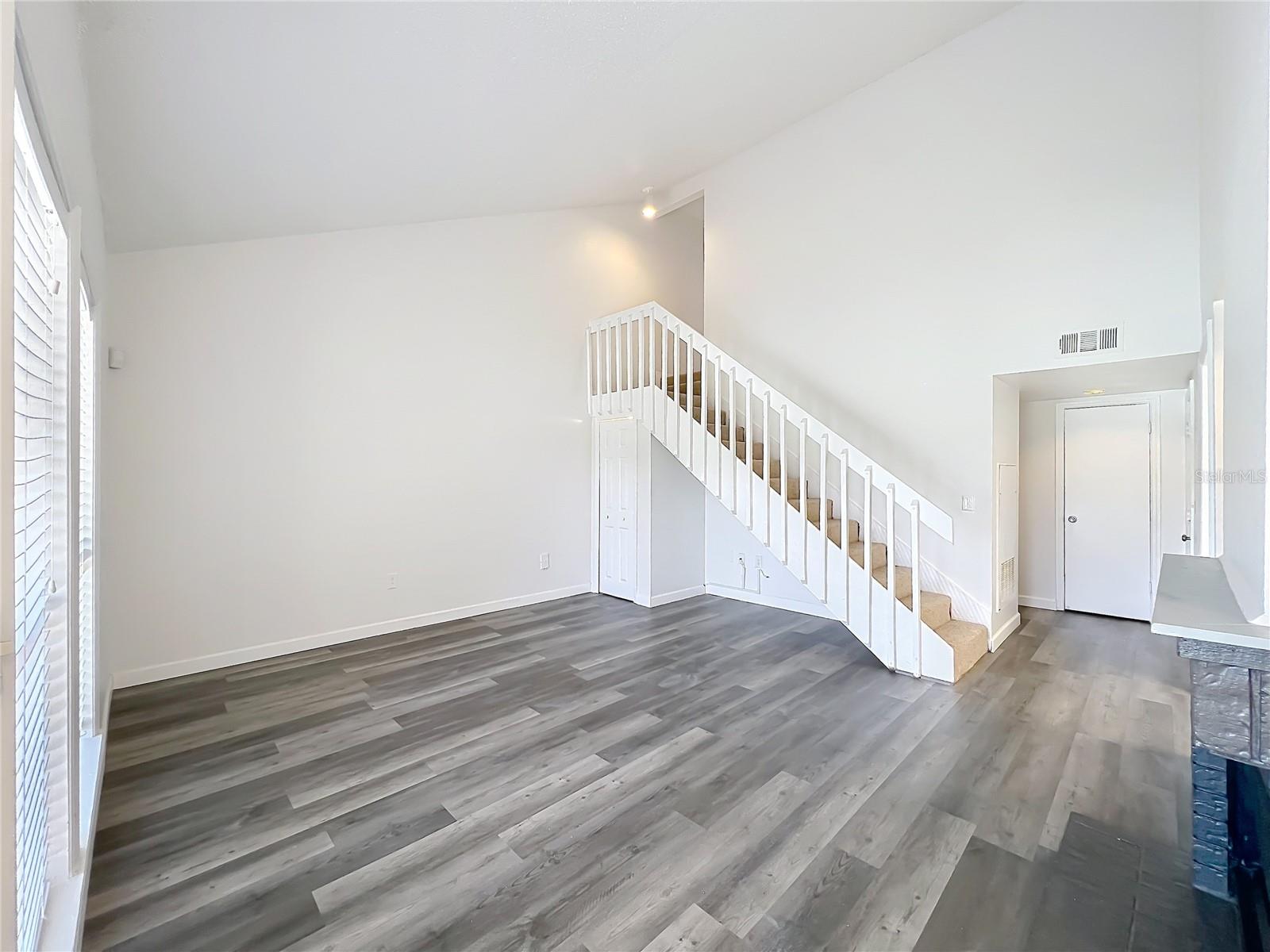 639 SAINT JOHNS CT #639, WINTER PARK, FL, 32792