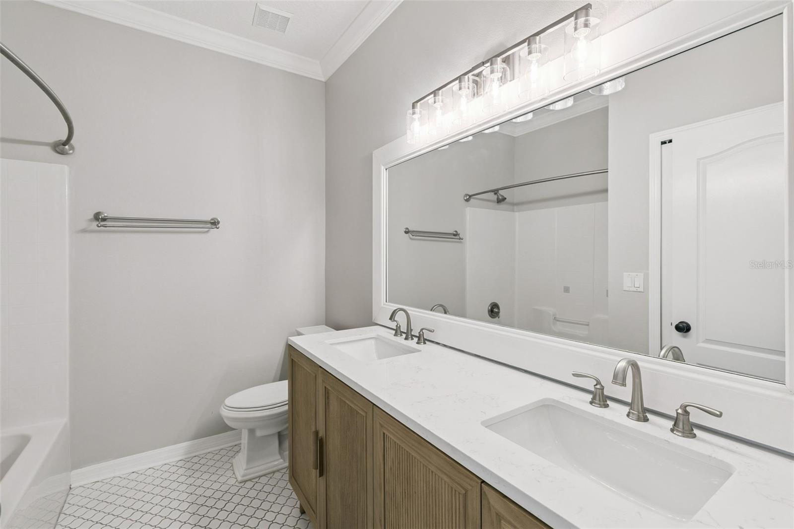 10513 LEADER LN, ORLANDO, FL, 32825