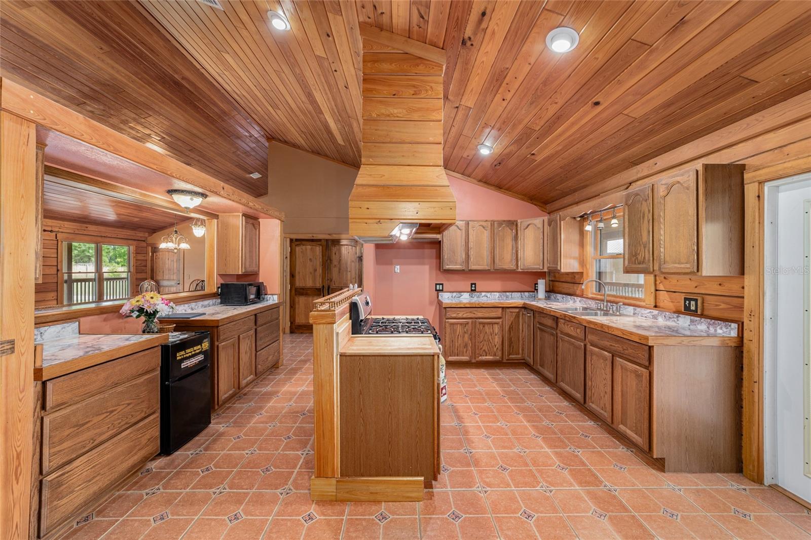 1230 SW VALENCIA HEIGHTS AVE, DUNNELLON, FL, 34431