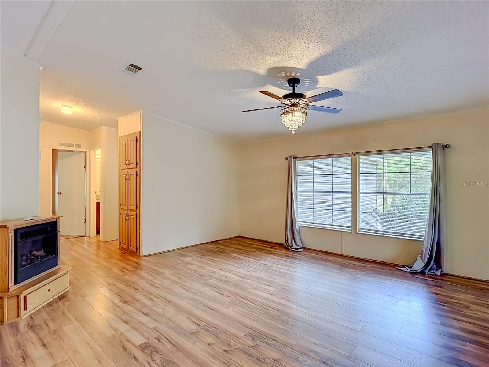 38906 ALSTON AVE, ZEPHYRHILLS, FL, 33542