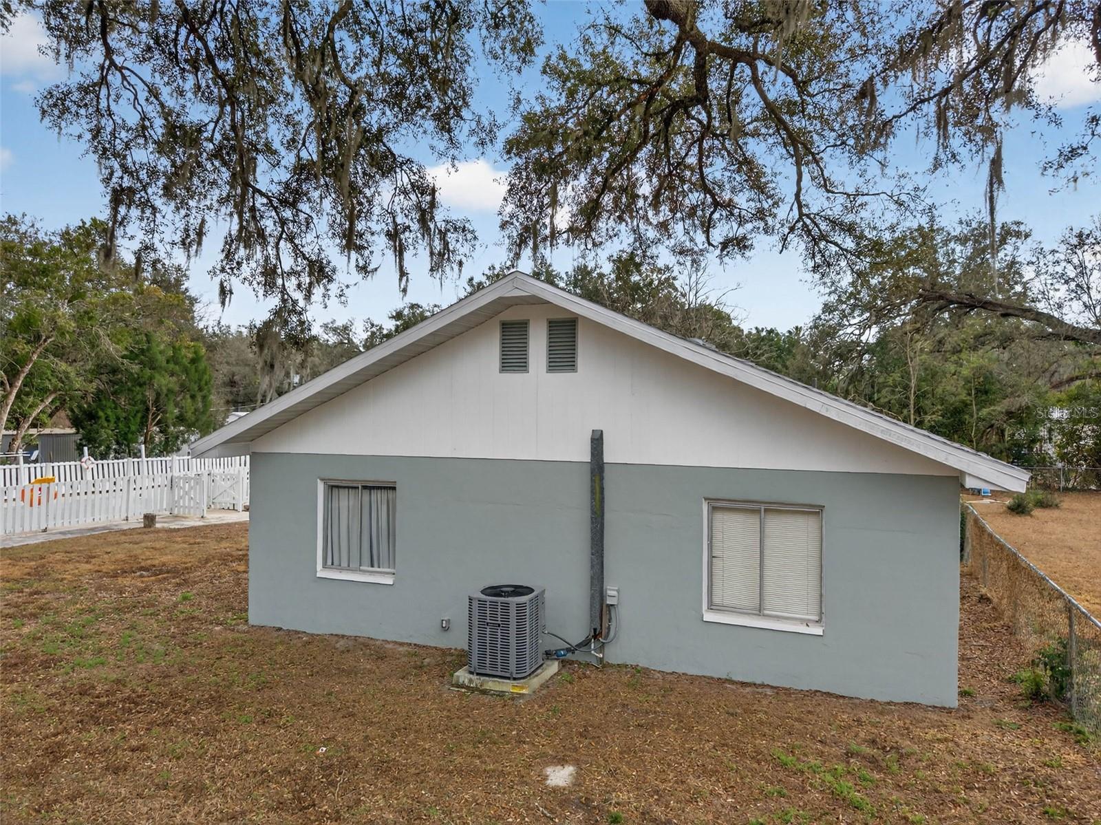 39243 LIZABETH CIR, ZEPHYRHILLS, FL, 33542