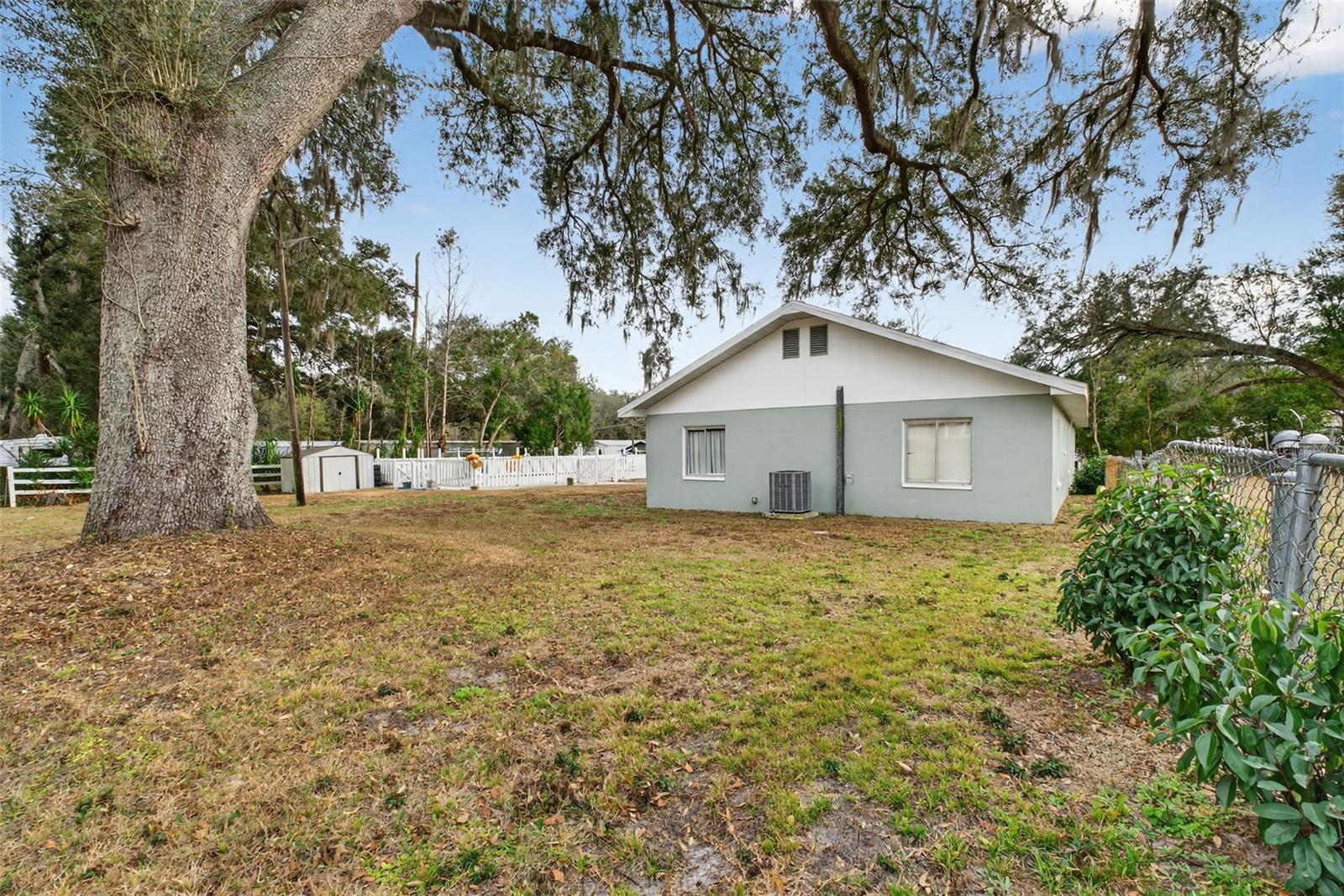 39243 LIZABETH CIR, ZEPHYRHILLS, FL, 33542