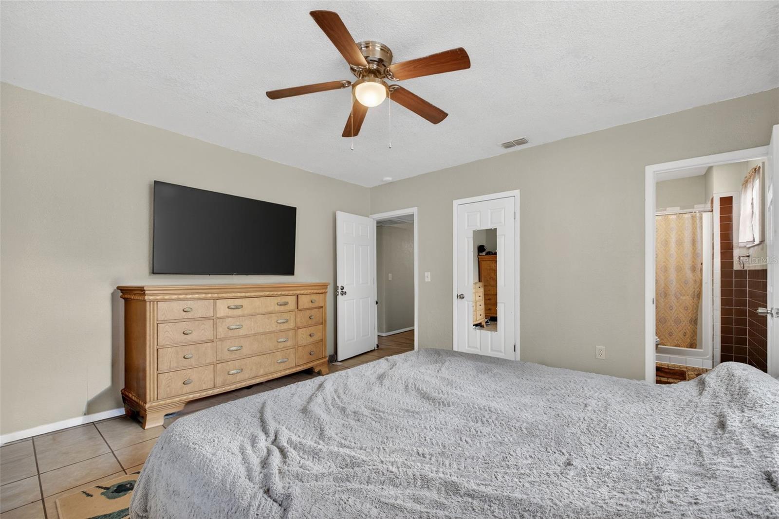 39243 LIZABETH CIR, ZEPHYRHILLS, FL, 33542