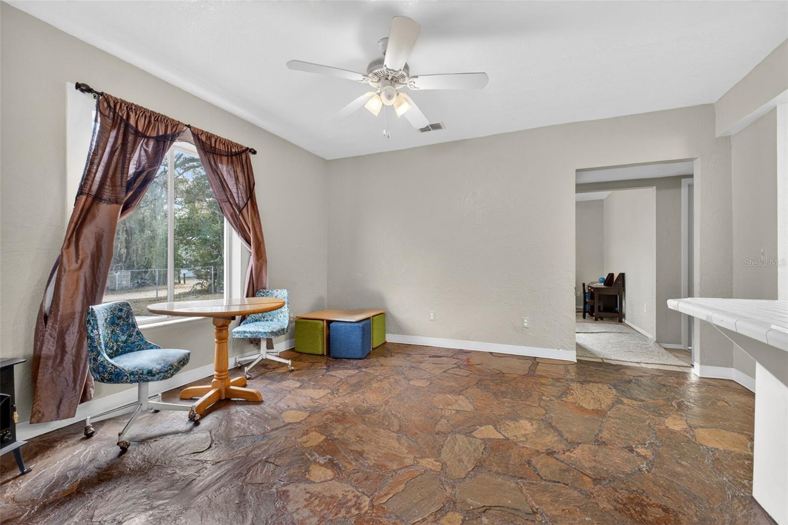 39243 LIZABETH CIR, ZEPHYRHILLS, FL, 33542