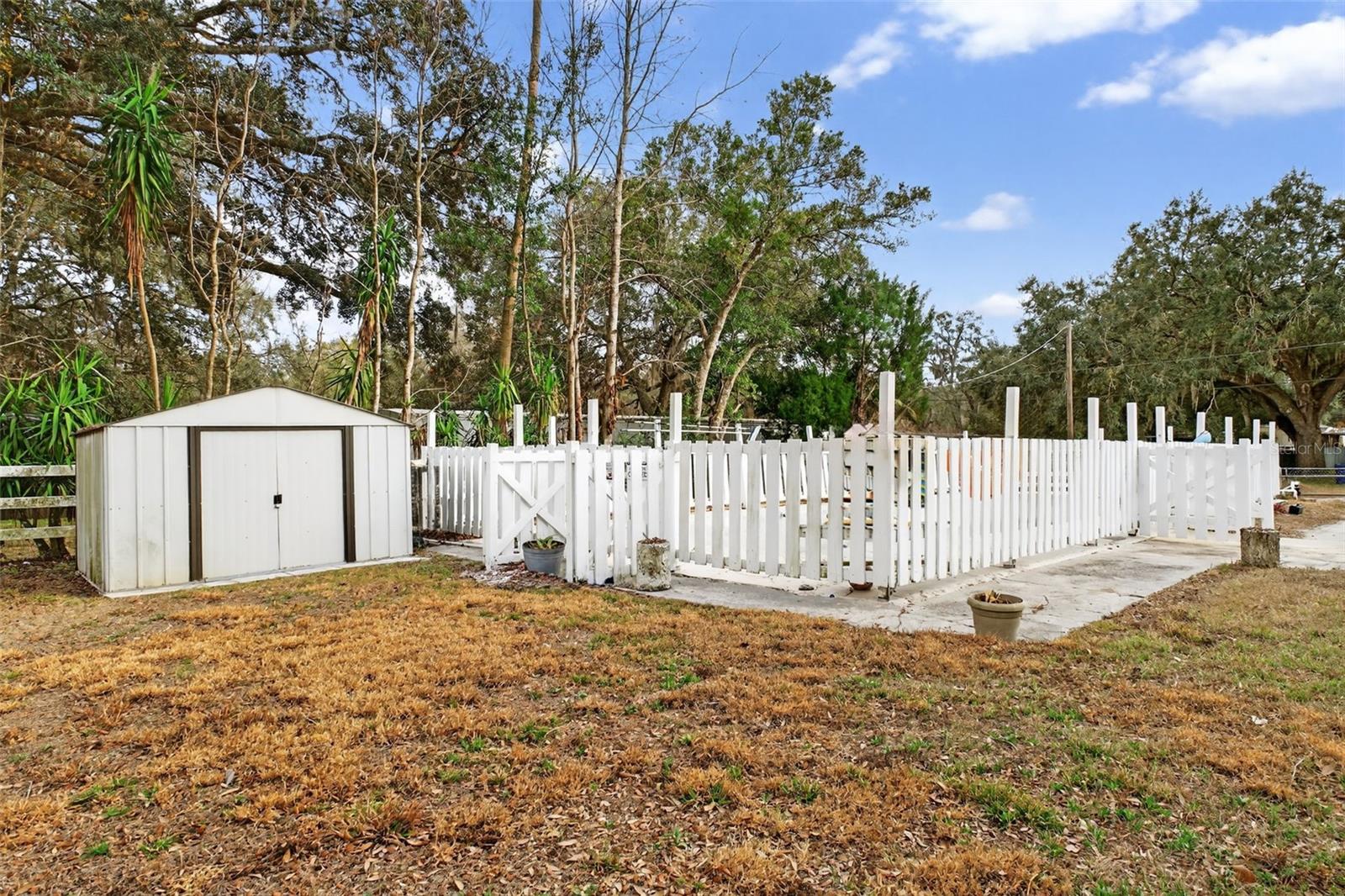 39243 LIZABETH CIR, ZEPHYRHILLS, FL, 33542