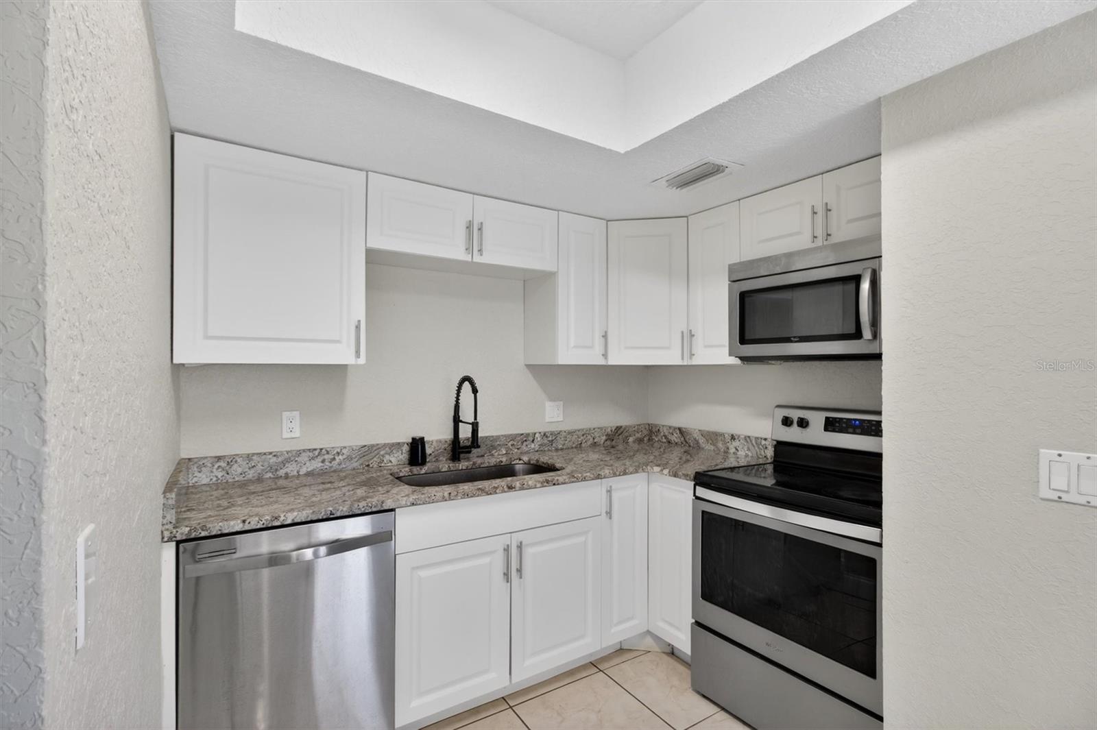 736 SUMMERLAND DR, WINTER SPRINGS, FL, 32708