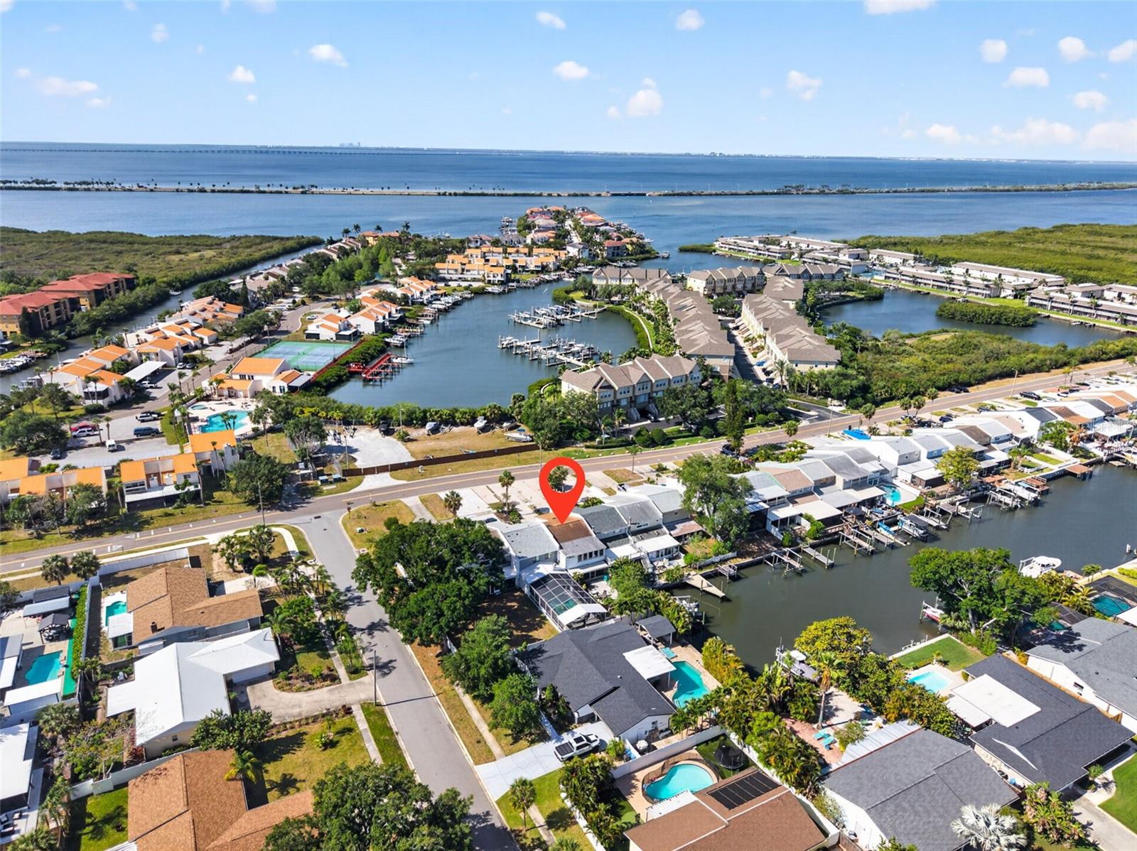 8705 BAY POINTE DR, TAMPA, FL, 33615