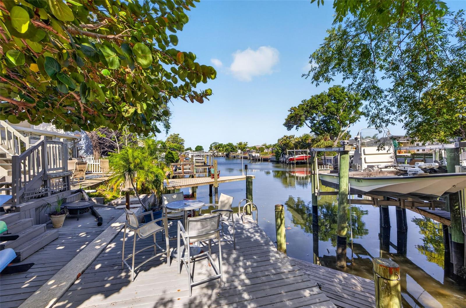 8705 BAY POINTE DR, TAMPA, FL, 33615