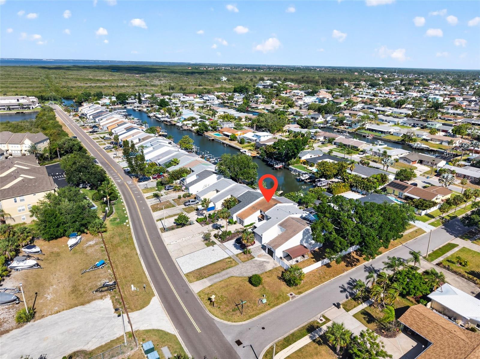 8705 BAY POINTE DR, TAMPA, FL, 33615