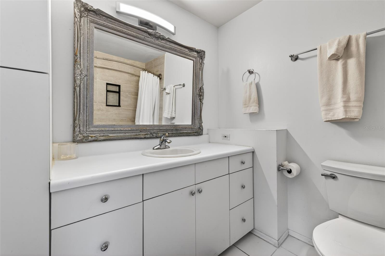 8705 BAY POINTE DR, TAMPA, FL, 33615