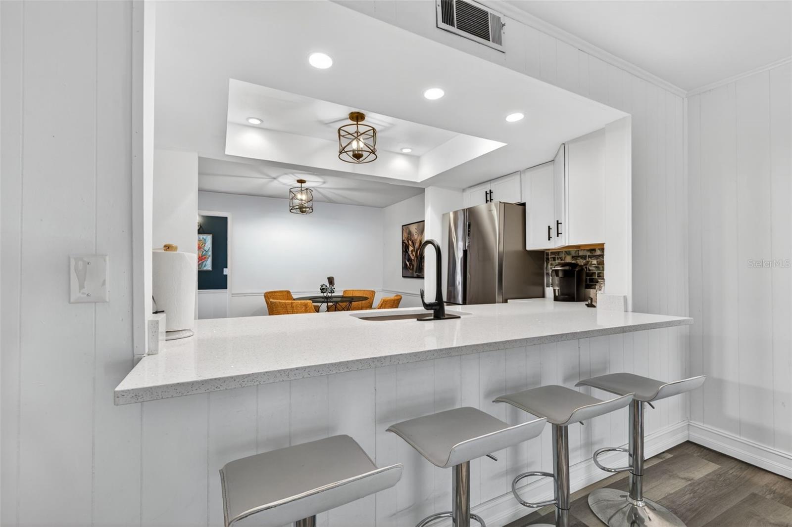 8705 BAY POINTE DR, TAMPA, FL, 33615