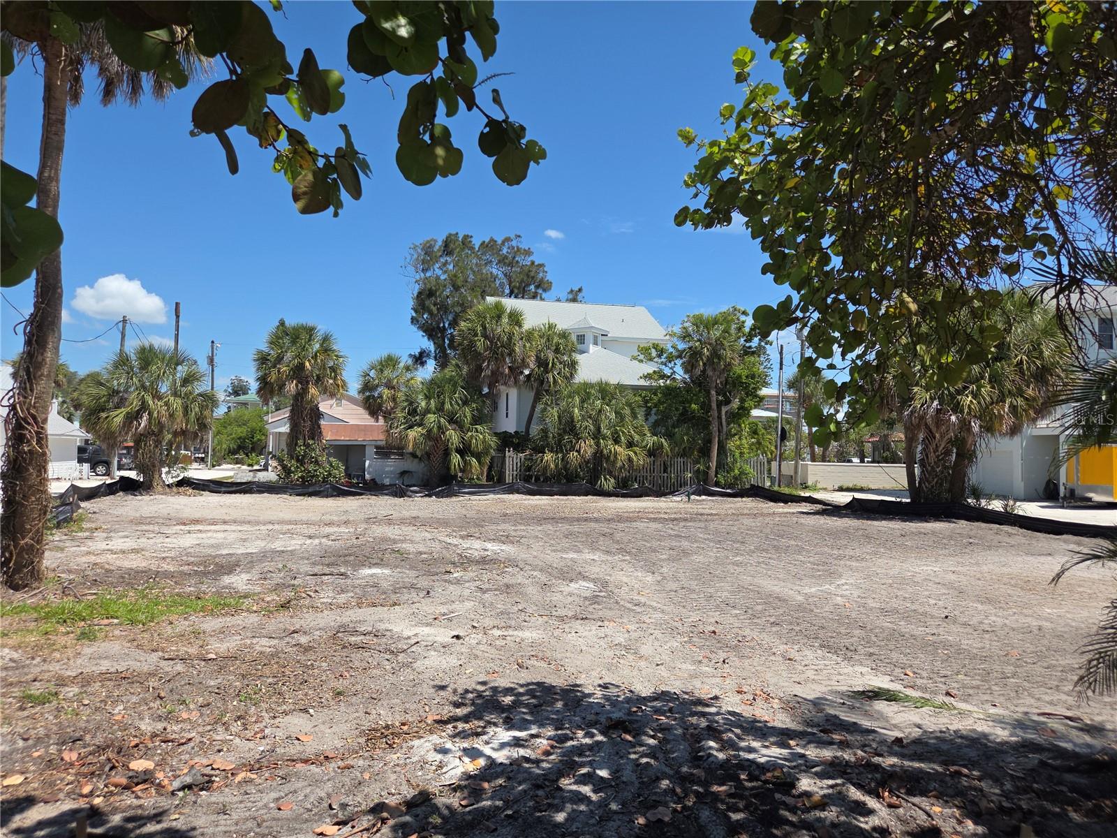 103 & 105 1ST AVE, ST PETE BEACH, FL, 33706