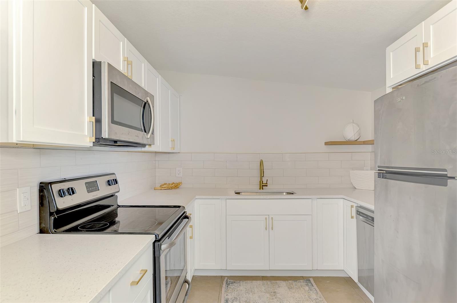 22055 MARSHALL AVE, PORT CHARLOTTE, FL, 33952