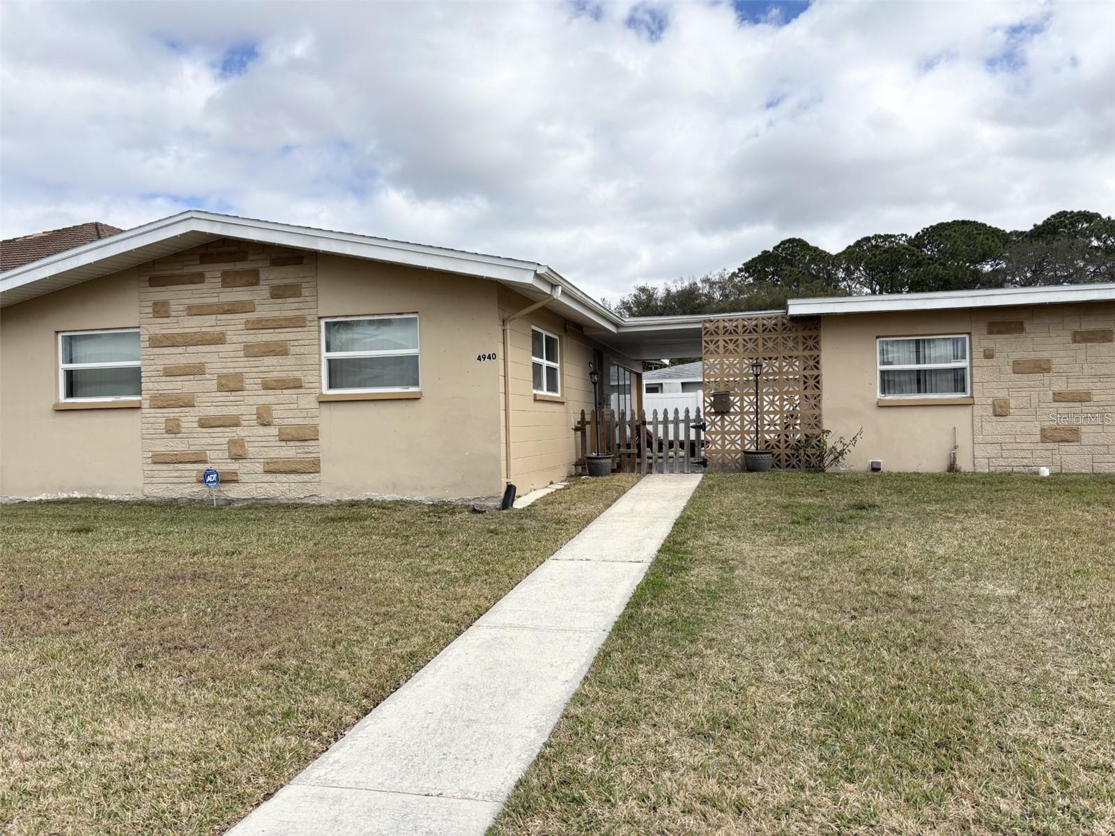 4940 SHELL STREAM BLVD, NEW PORT RICHEY, FL, 34652